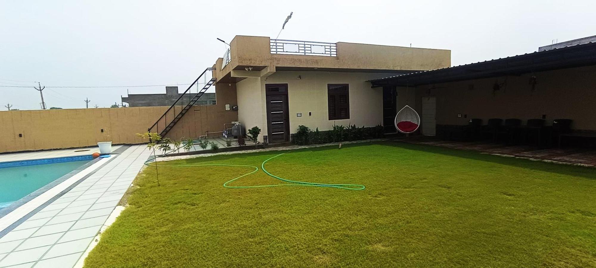 Suvarna Farm'S Hotel Watka ภายนอก รูปภาพ